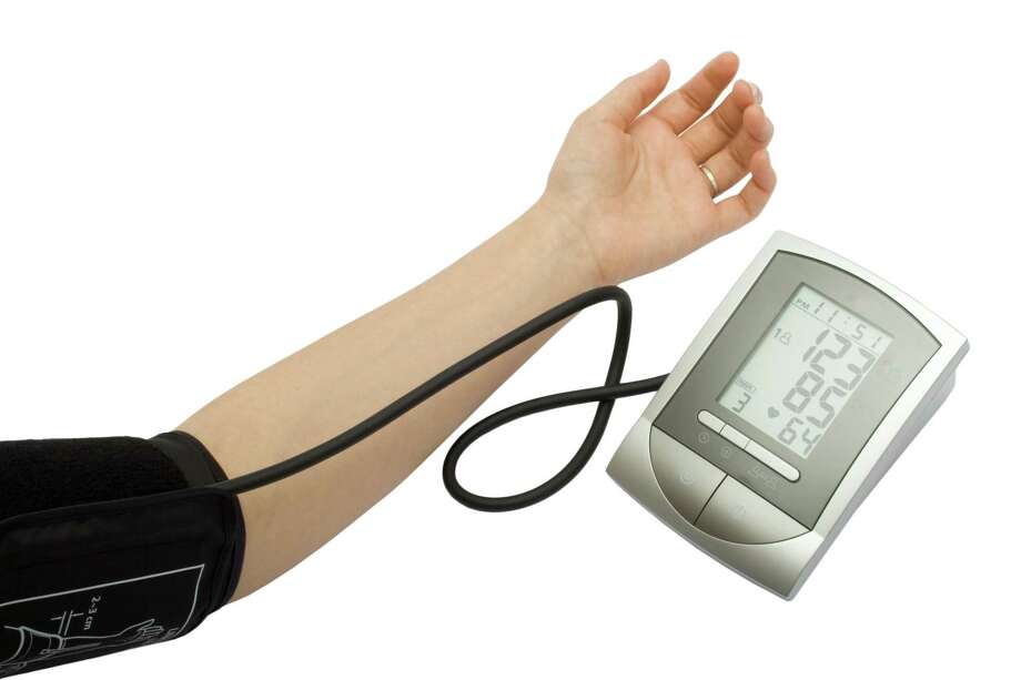 Blood pressure screening at Monroe library - Connecticut Post