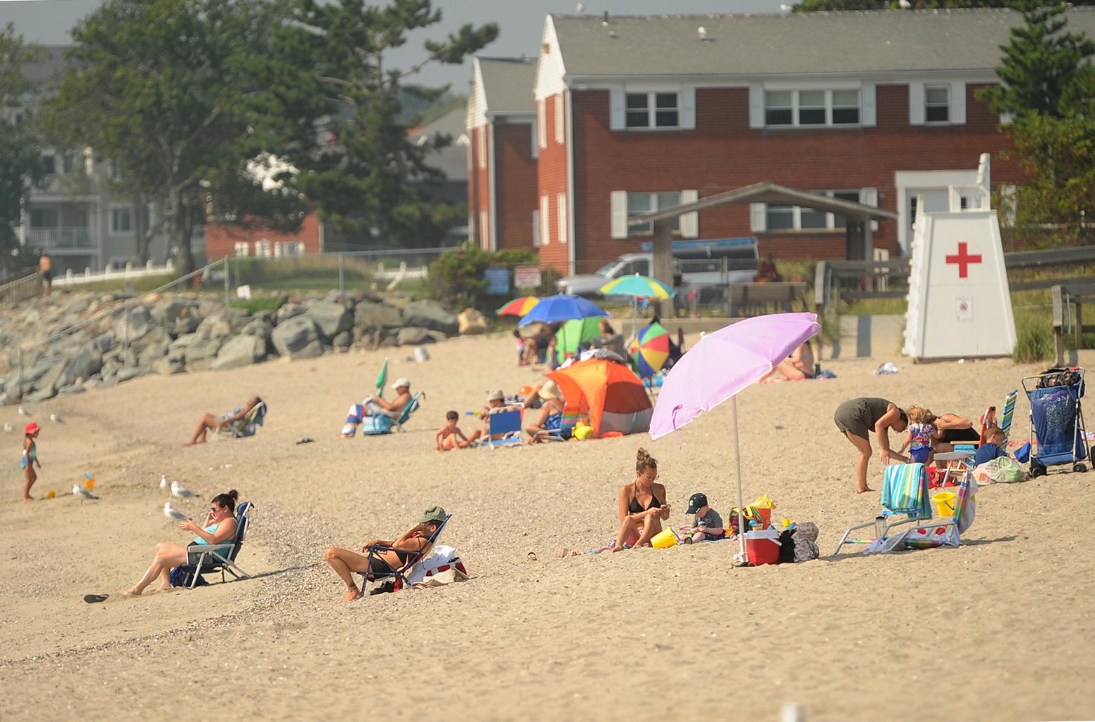 Milford beach parking increases to 20 for nonresidents