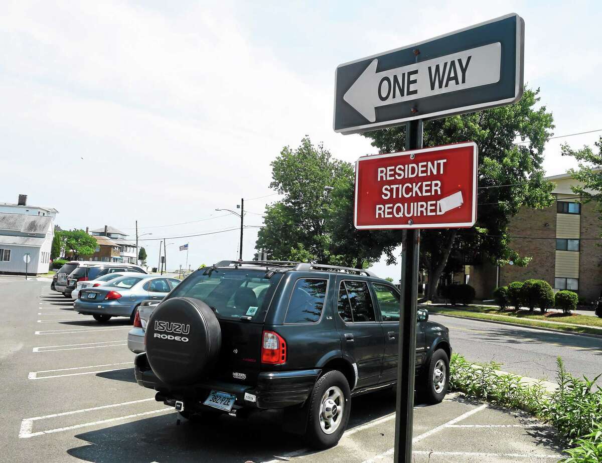 Milford beach parking increases to 20 for nonresidents