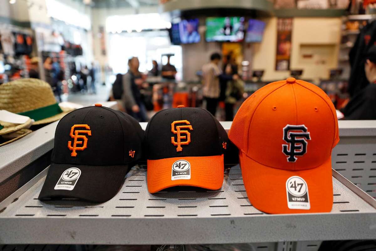 Buying, returning Giants gear to get easier after merchandising deal