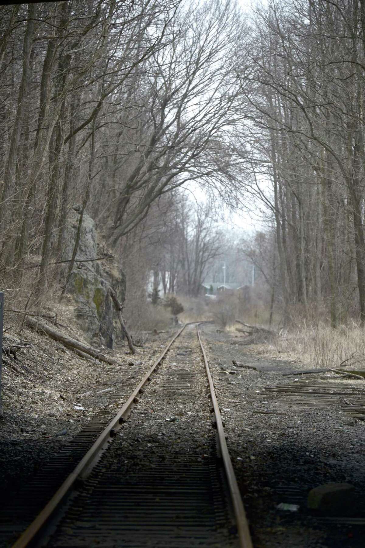 Danbury looks for faster train to New York City