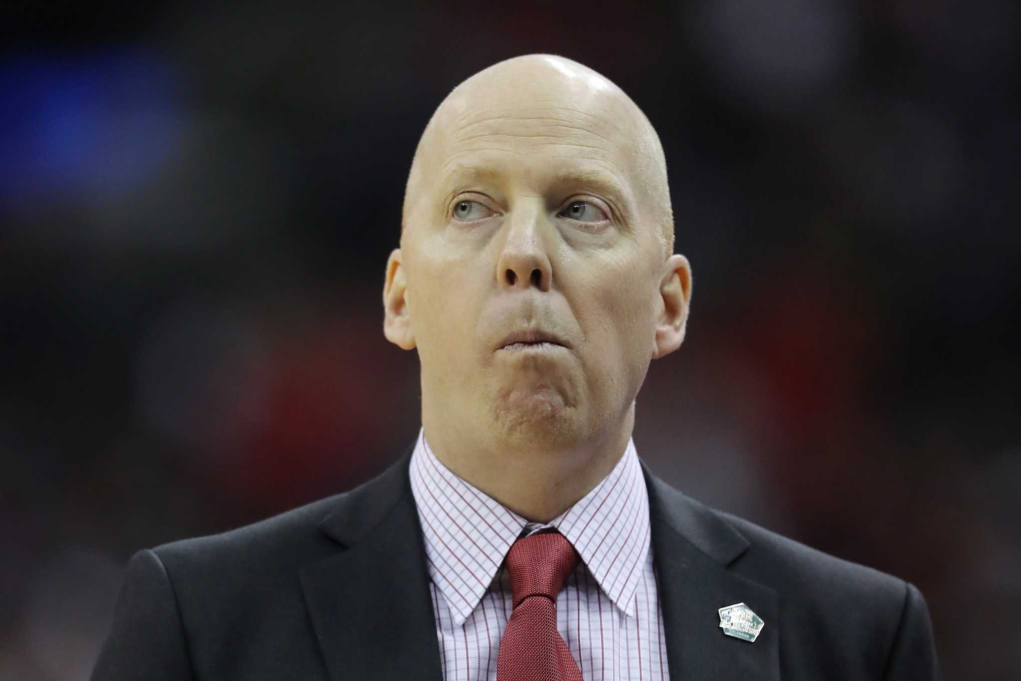 Cronin Leaves Cincy To Coach Ucla Hoops
