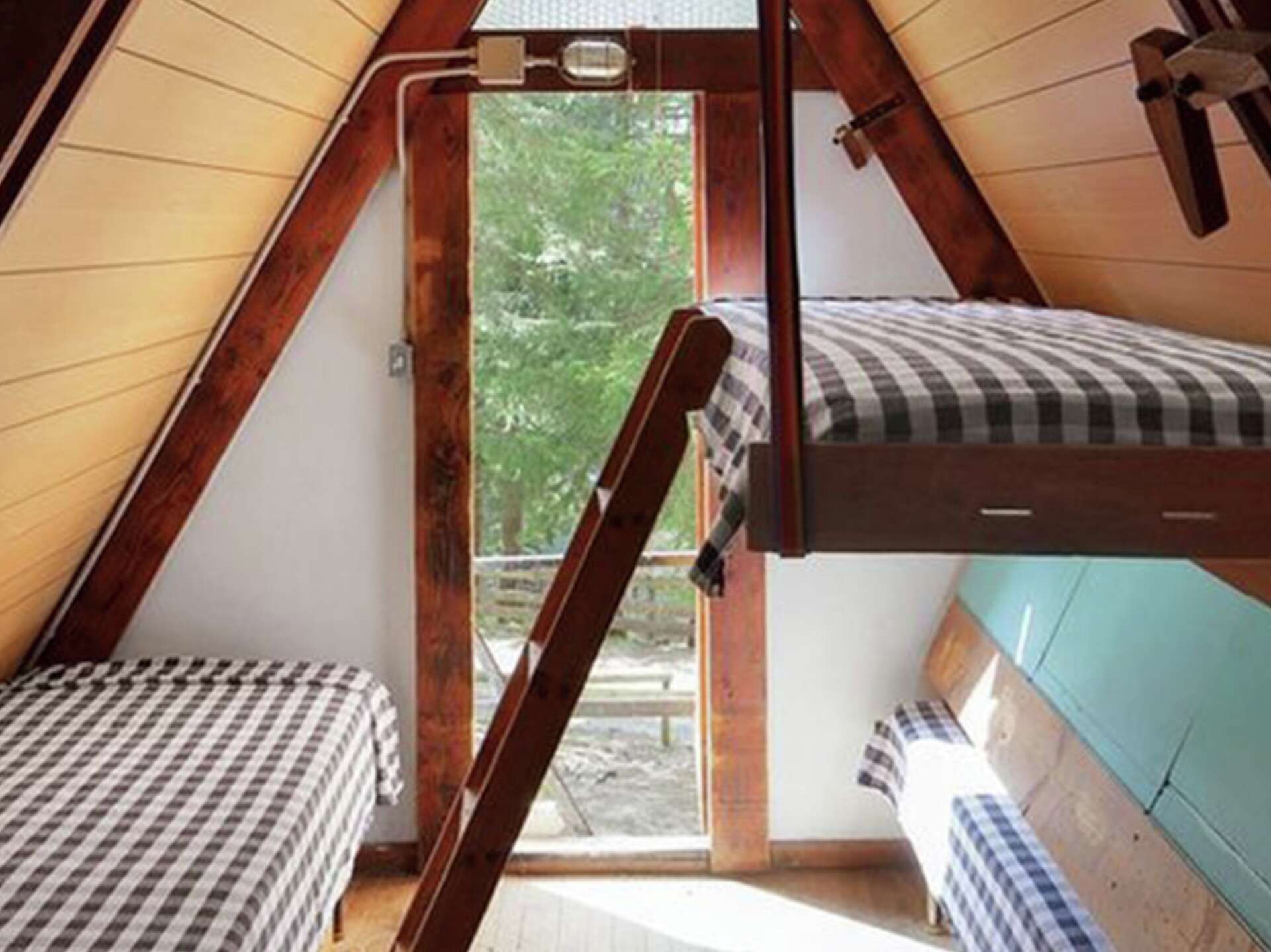 Over $300 to stay in a tent? Glamping comes to Yosemite