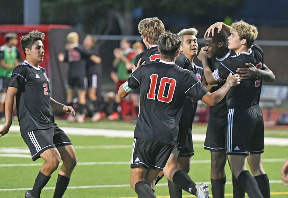 Boys Soccer Despite Coach Lane S Exit Langham Creek Not Slowing