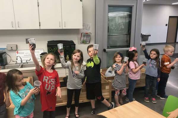 New Garden At Falcon Ridge Elementary Brings Excitment Mulitple