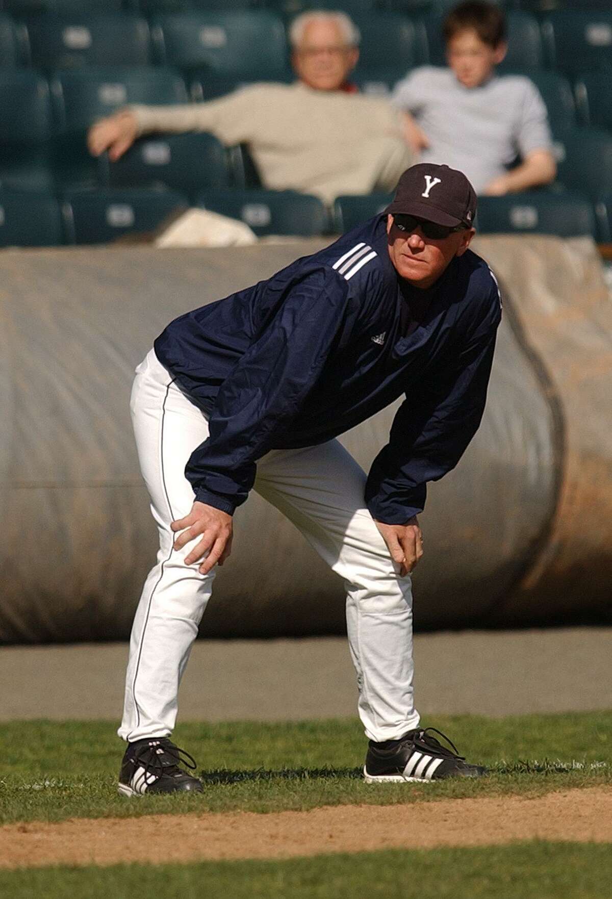 Yale baseball team opens crucial series with Columbia on Saturday