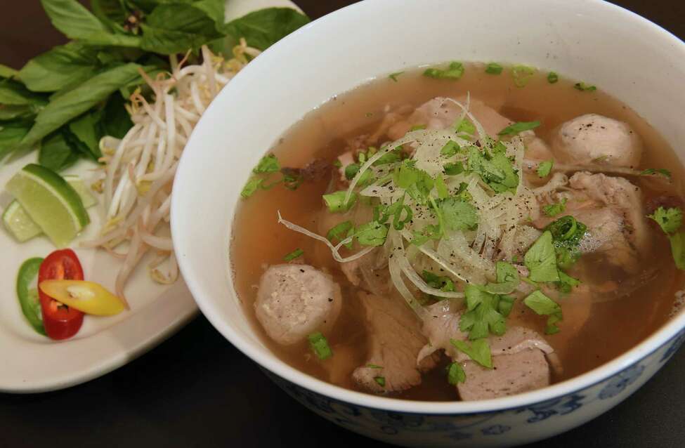 Restaurant Review Quang S Vietnamese Bistro In Troy