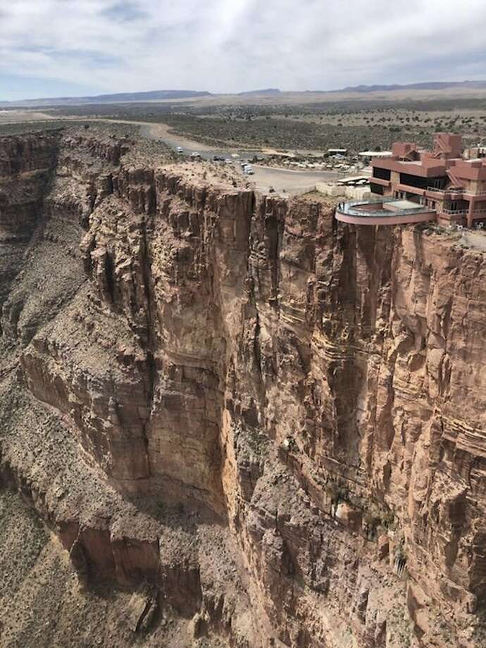 Man Who Fell 400 Feet At Grand Canyon Identified As Santa
