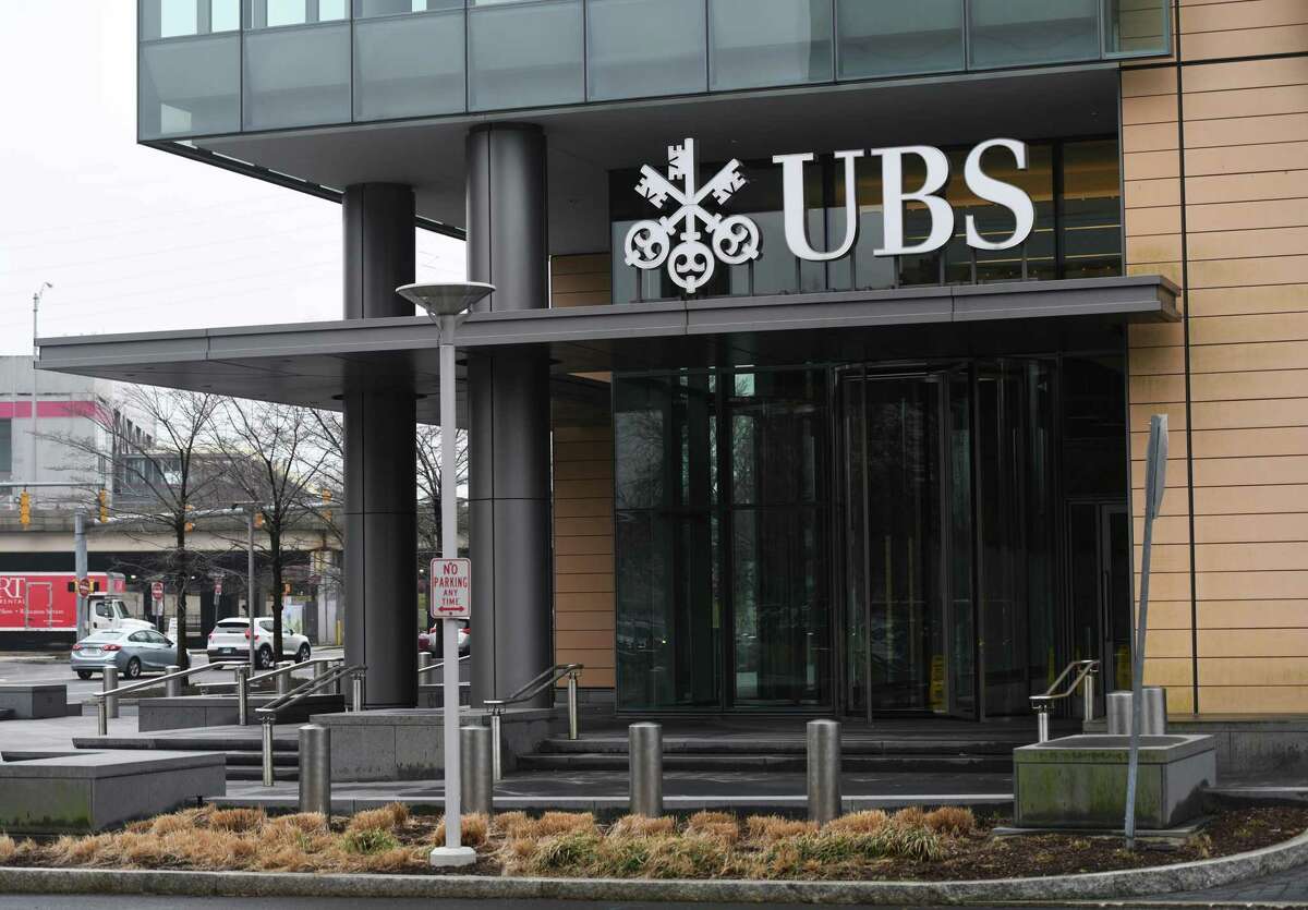 UBS job losses persist in Connecticut