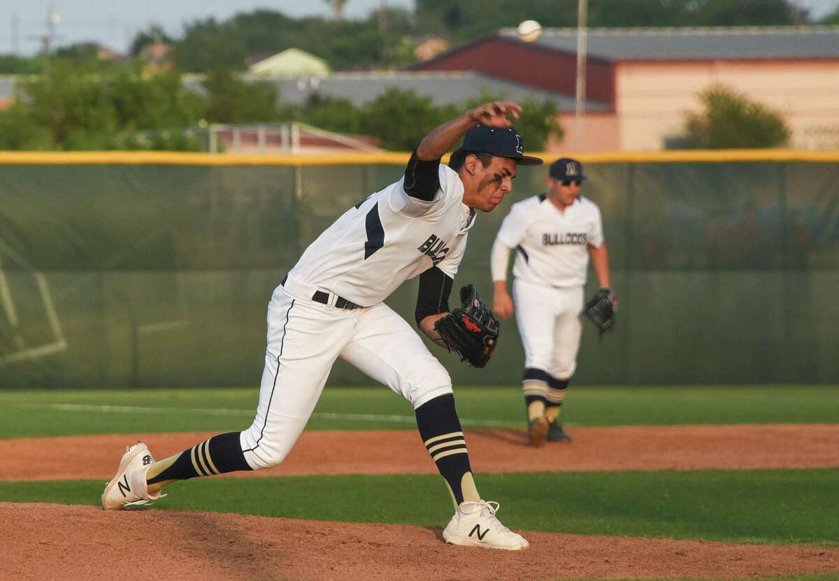 Paco Hernandez and the Bulldogs extended their streak to nine straight appearances in the area round after beating PSJA 4-3 in Game 3 of their first-round series.