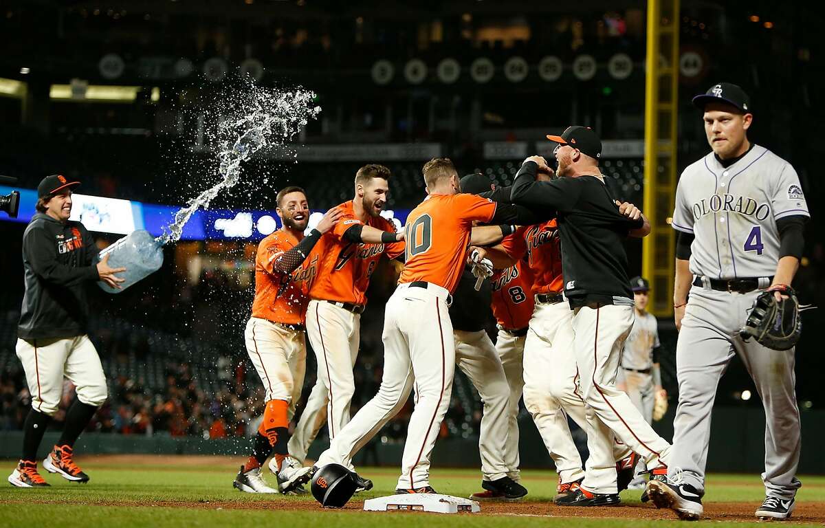 Giants' crazy victory: 18 innings, 503 pitches and a 38-year-old hero