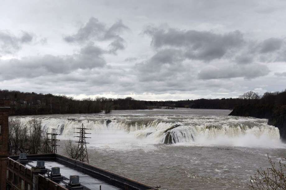 Powerful Winds Hudson River Flooding Forecast For Tuesday Times Union