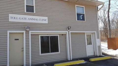 Litchfield Toll Gate Hill Animal Clinic Owner Responds To Critics