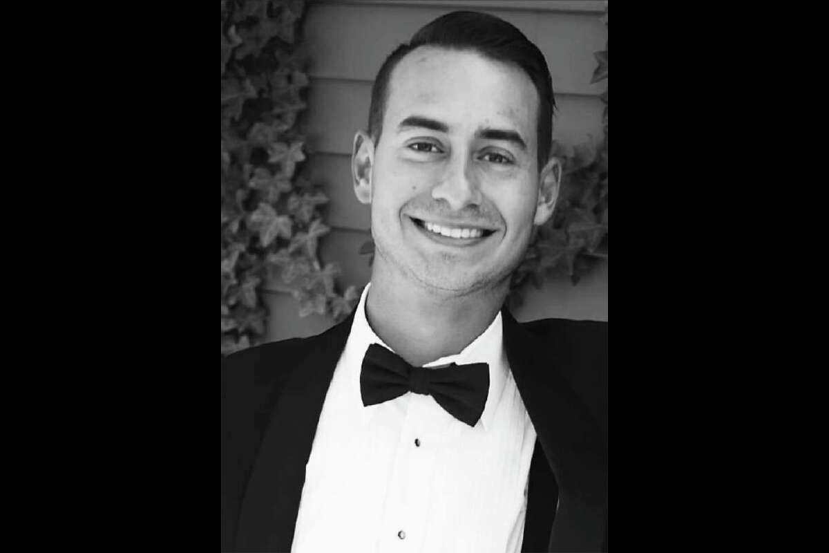 Fabrizio Stabile died September 21, 2018 after a visit to BSR Surf Resort. He was 29.