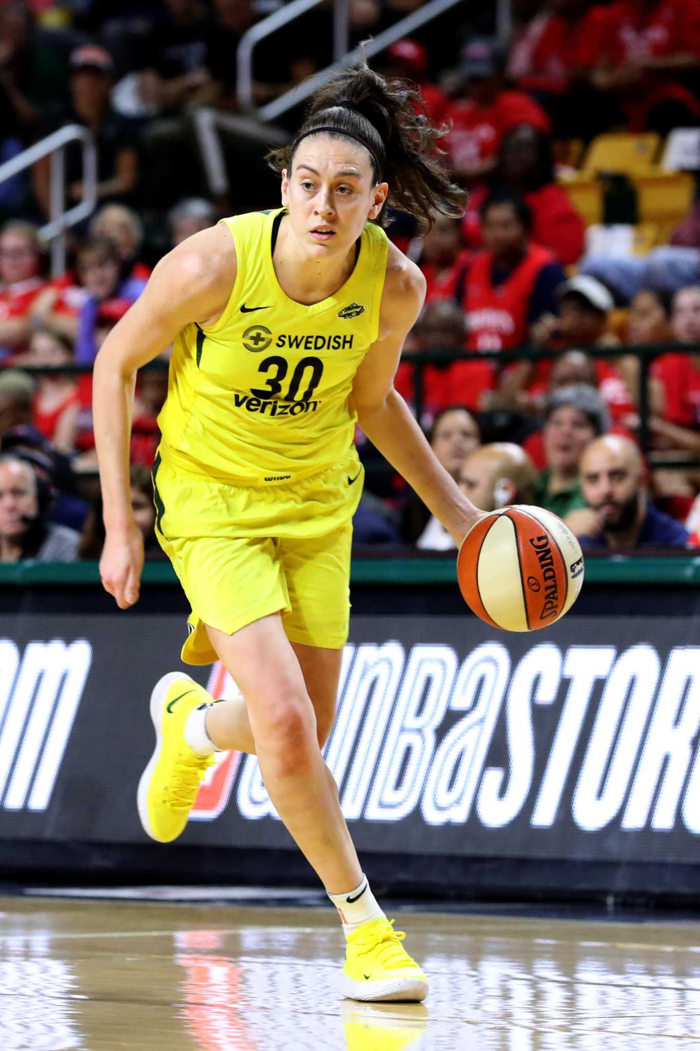 Former UConn star, WNBA MVP Breanna Stewart tears Achilles’ tendon