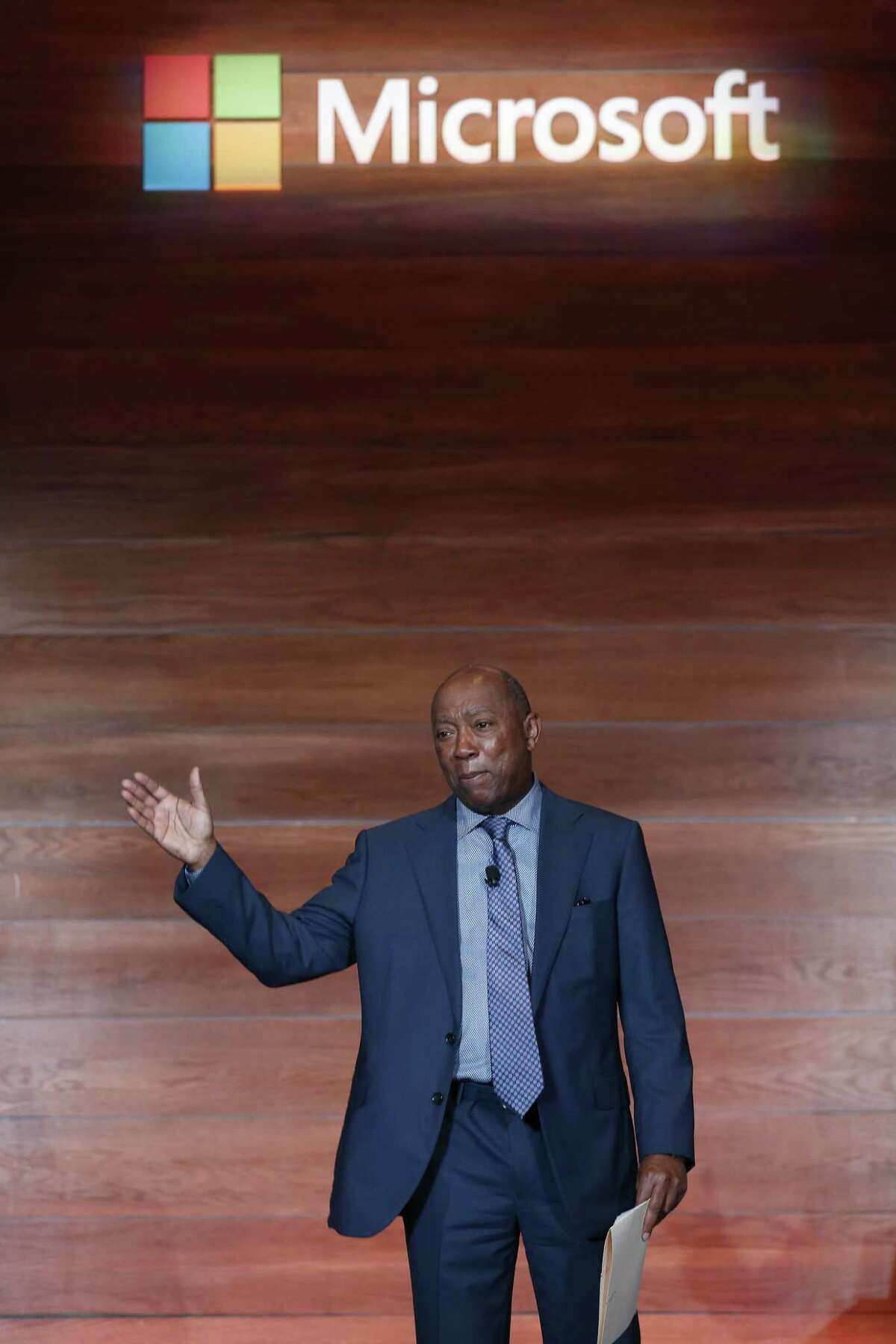 Mayor Sylvester Turner speaks at the Microsoft IoT in Action Solution Builder Conference Tuesday, April 16, 2019, in Houston.