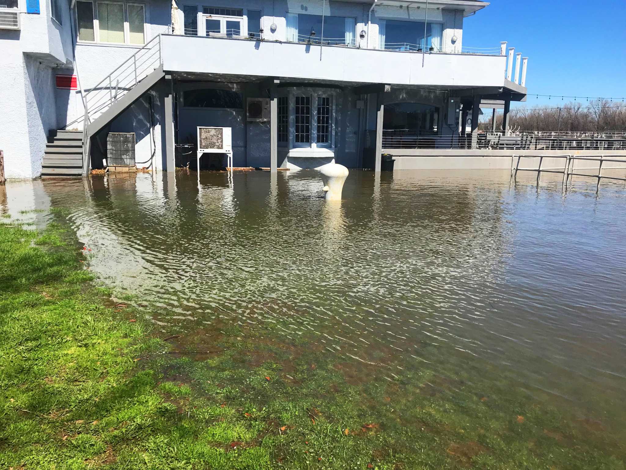 Connecticut River floods Harbor Park in Middletown