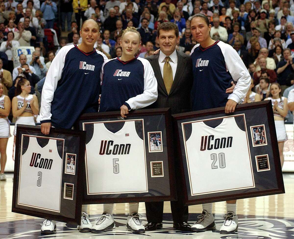 Former UConn player Morgan Valley hired as Hartford women's basketball ...