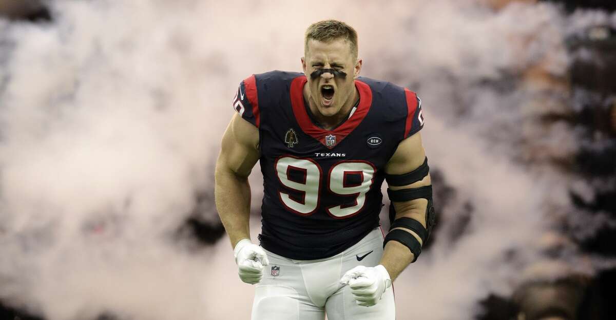 Texans make a change to their jerseys 