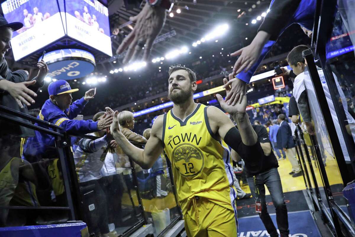 Andrew Bogut out for remainder of NBA Finals with left knee injury