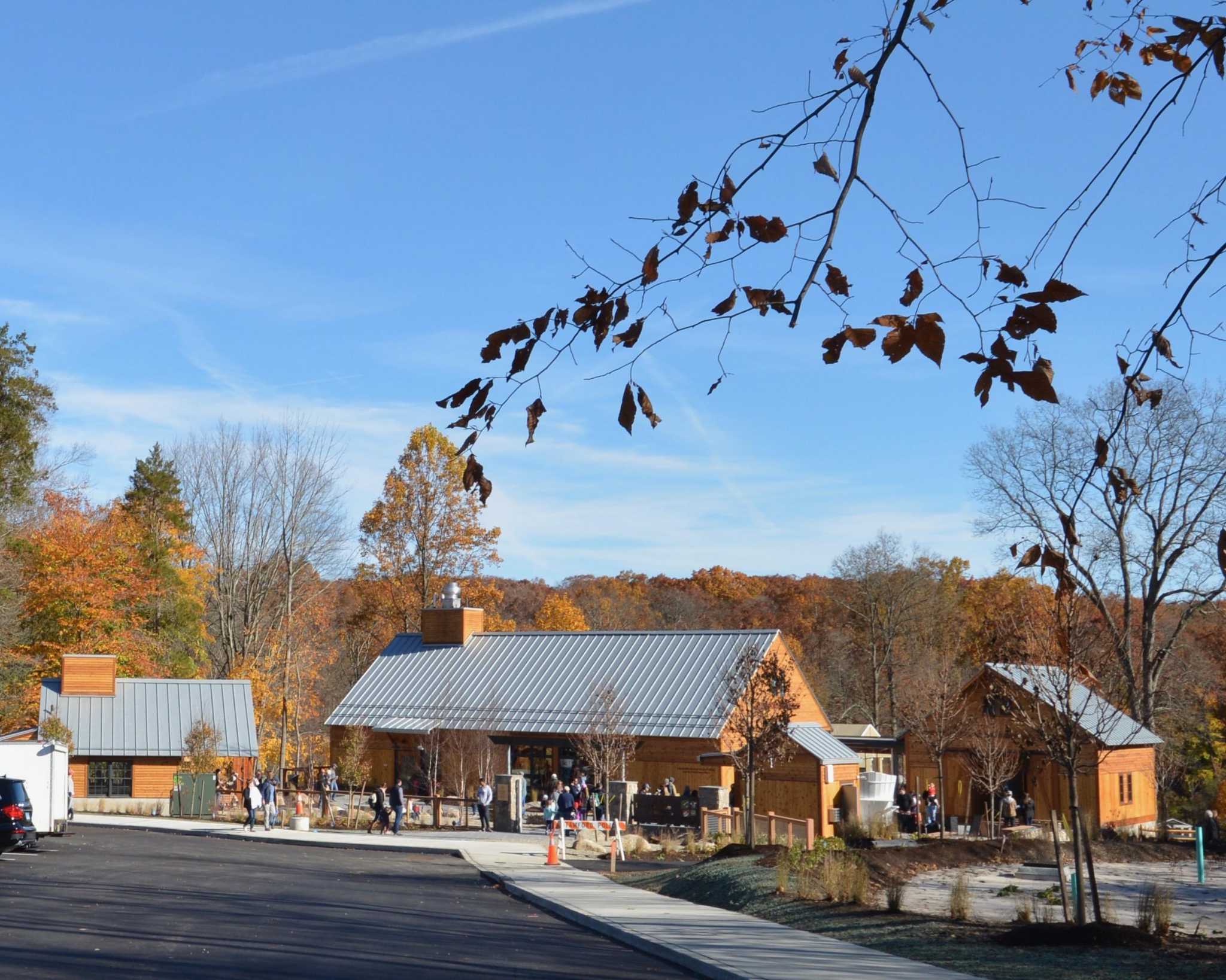 Stamford Museum & Nature Center hosts Bevs & Bites event at its new