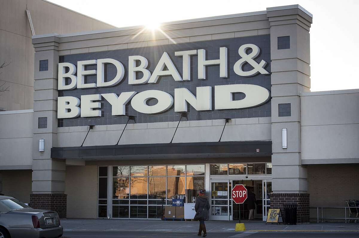 Bed Bath & Beyond has leased 37,760 square feet at 201 Central Park, the former home of a Sears store at Park North Shopping Center.