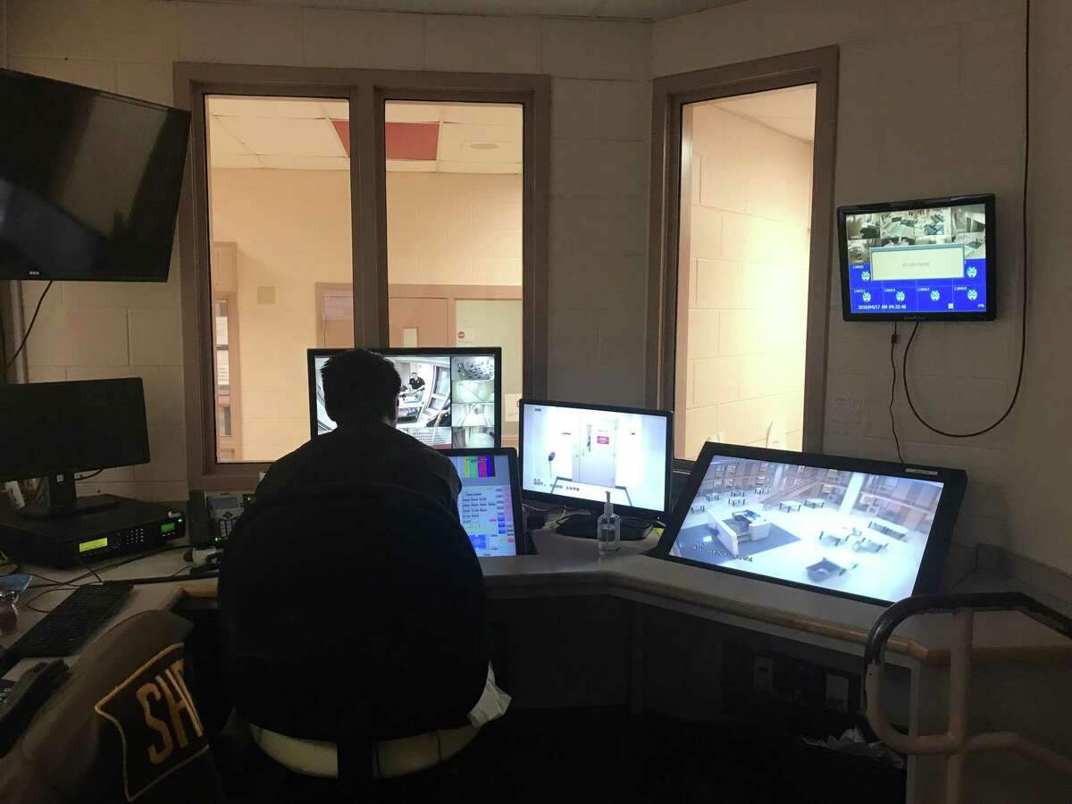 Fort Bend County jail adds new programs, technology for inmates
