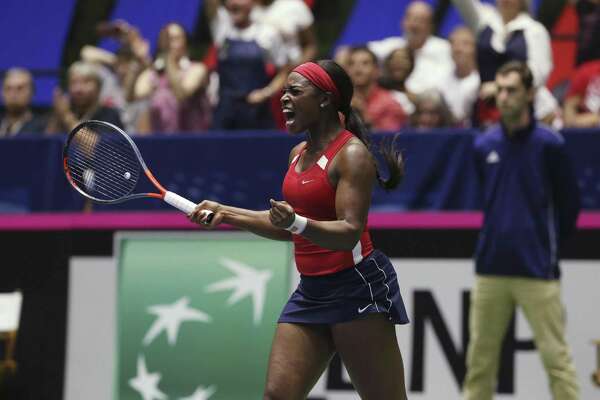 Kenin Gives U S Emotional Win Over Switzerland It Needed Expressnews Com