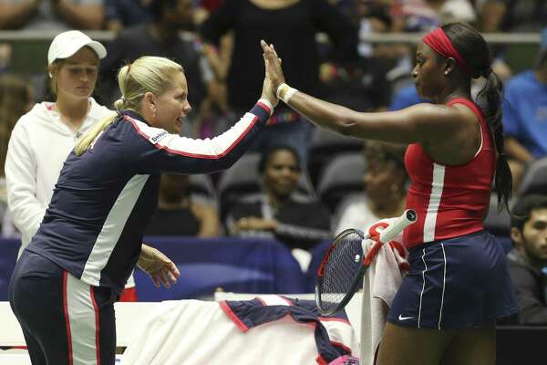 Stephens Kenin Lift United States To Fed Cup Win Against Switzerland Expressnews Com