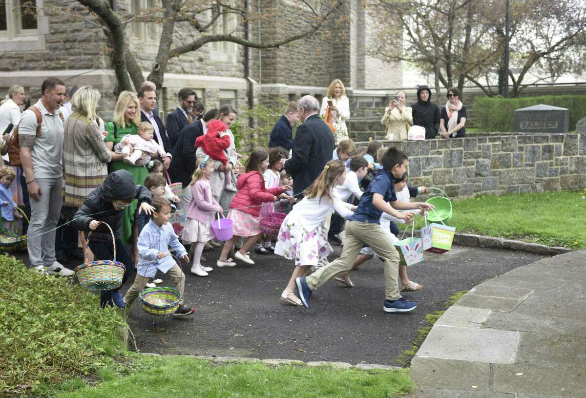 Greenwich celebrates Easter with Masses, egg hunts