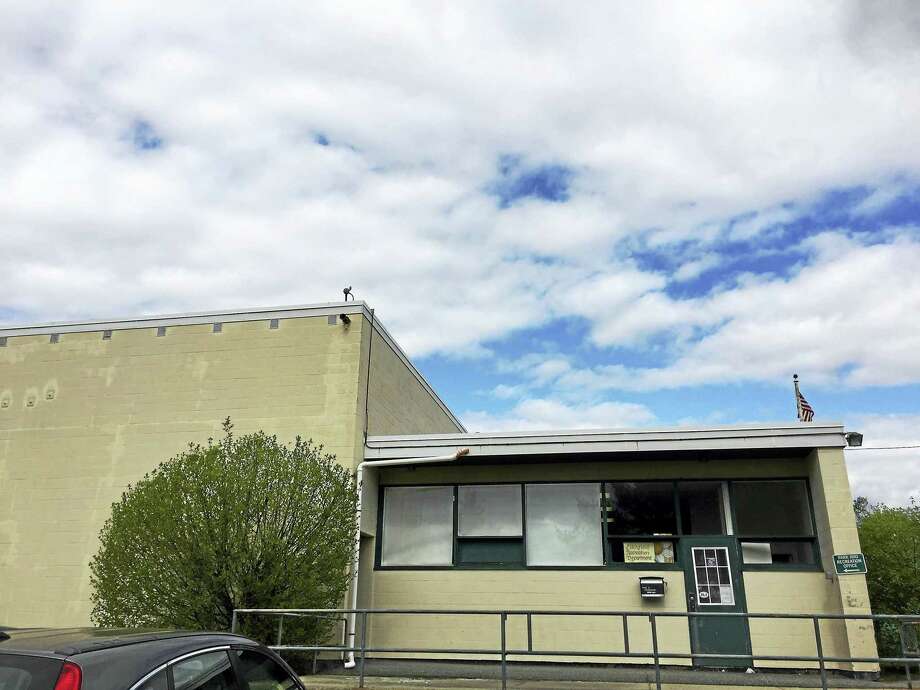 Residents want old school to Litchfield Town Hall The Register Citizen