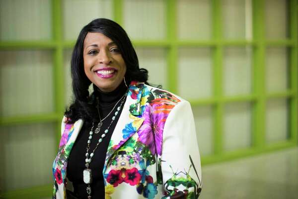 Hisd Principal Sets Dress Code For Parents Houstonchroniclecom