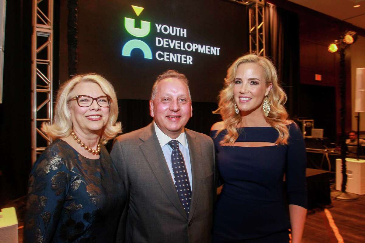 Mary Nell Jones, executive director of Youth Development Center, from left, with co-chairs Robert Hallett and Kristen Barley at Bon Vivant benefiting the Youth Development Center.