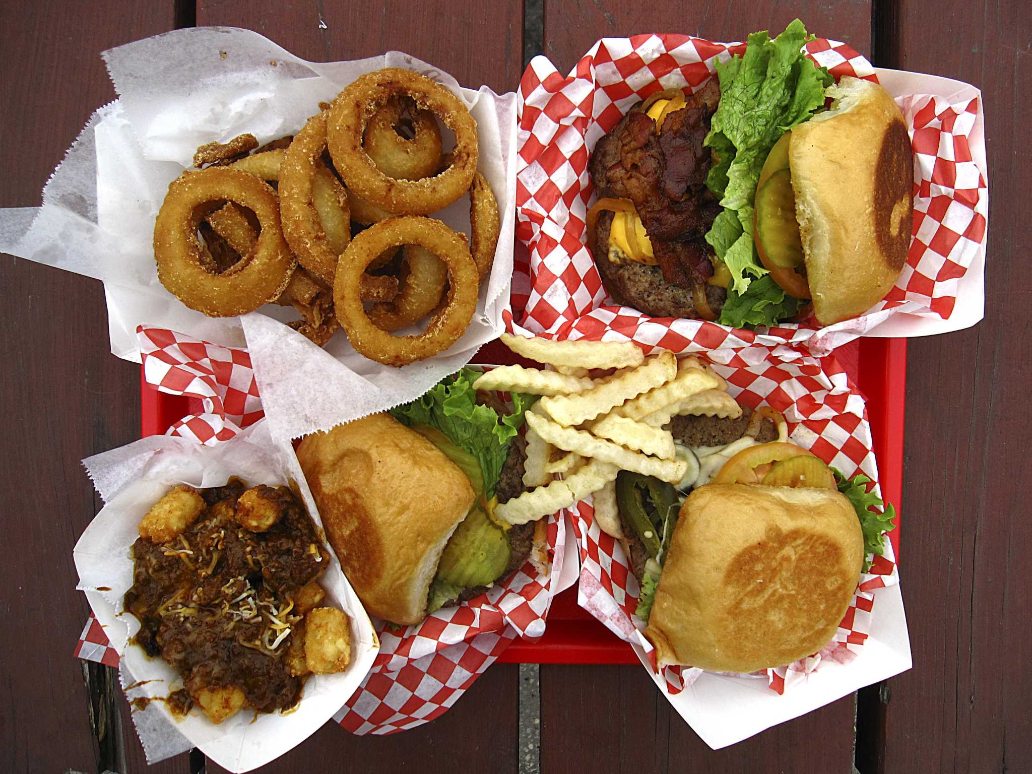 The Good News Burgers, formerly Papa's, closes two San Antonio locations