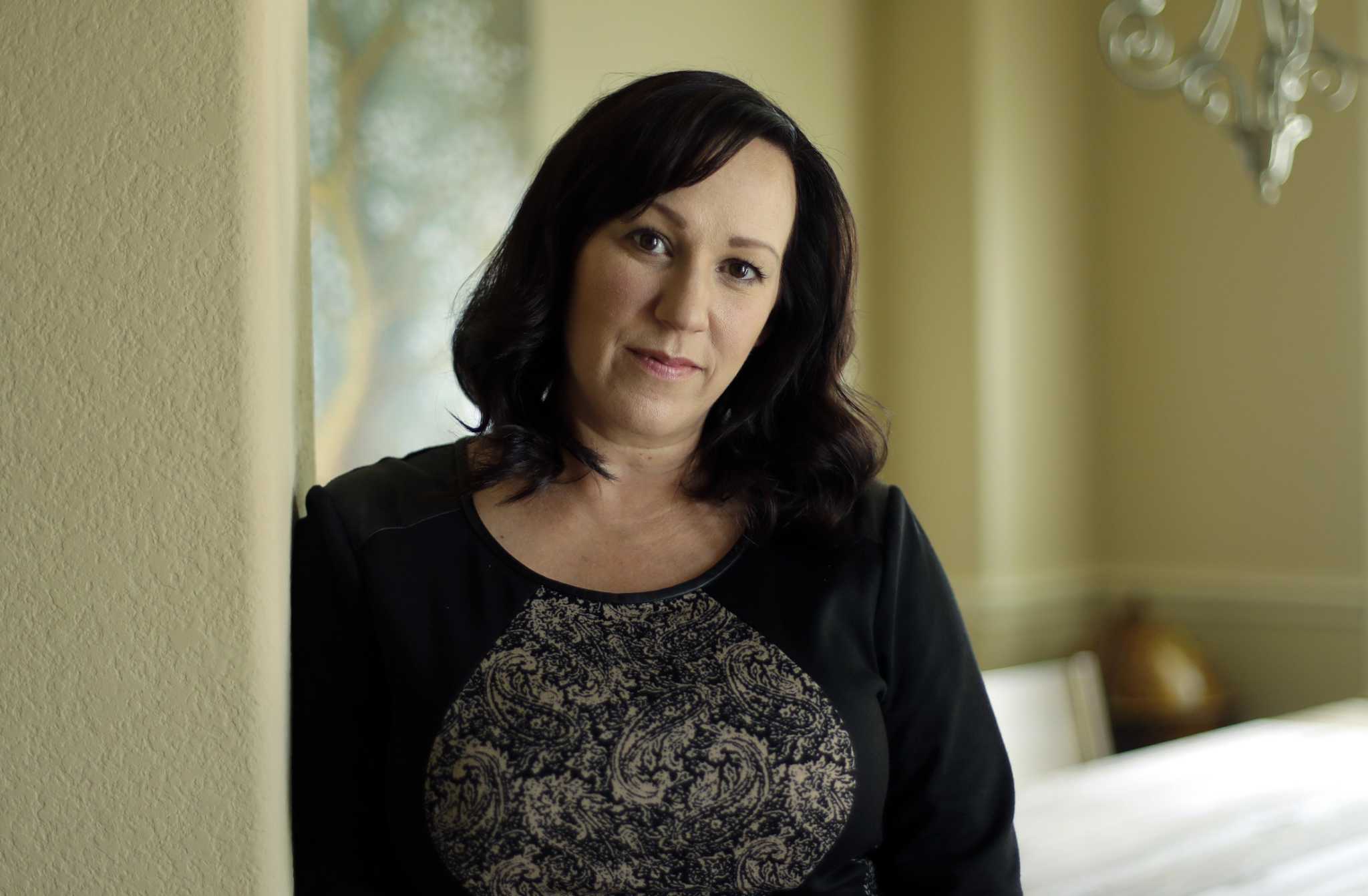 Decorated Veteran Mj Hegar S Candidacy Brings Heat To 2020 Texas