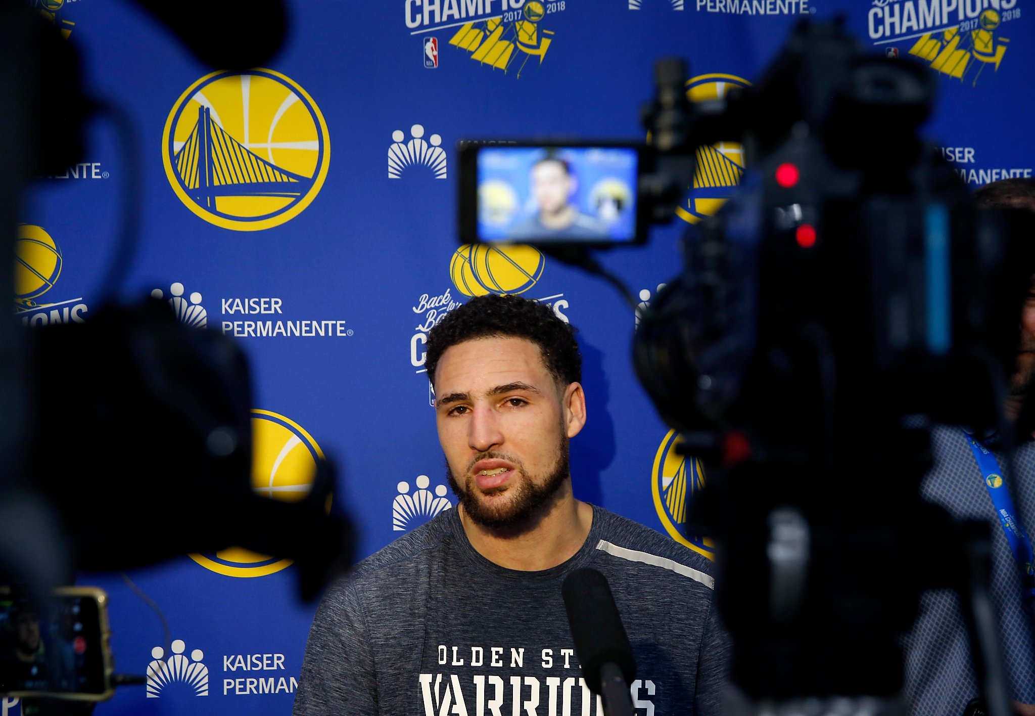 Klay Thompson learned from a reporter he didn't make All-NBA, and he ...