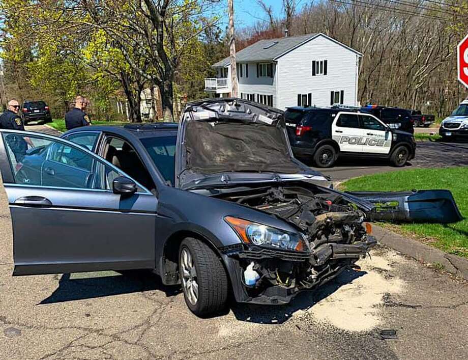 At least 2 hurt in Trumbull headon crash Connecticut Post