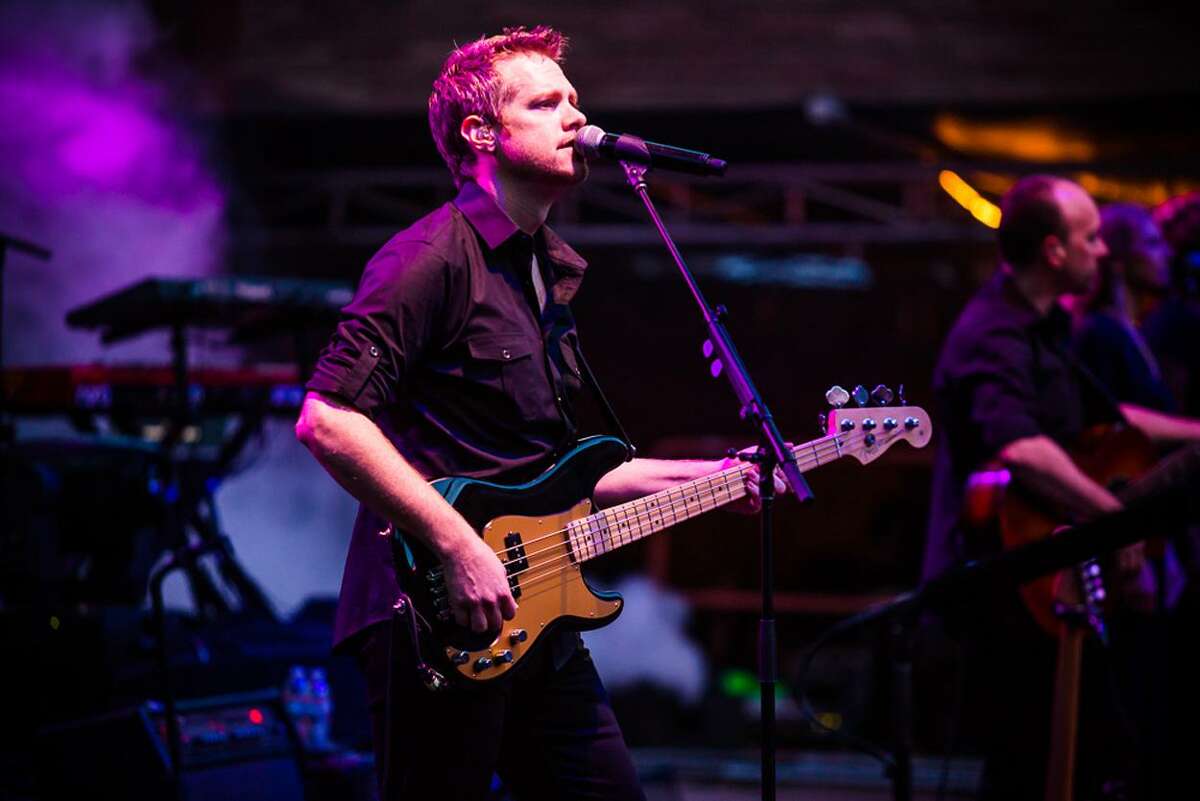 Brit Floyd revisits ‘The Wall’ in Oakdale Theatre gig May