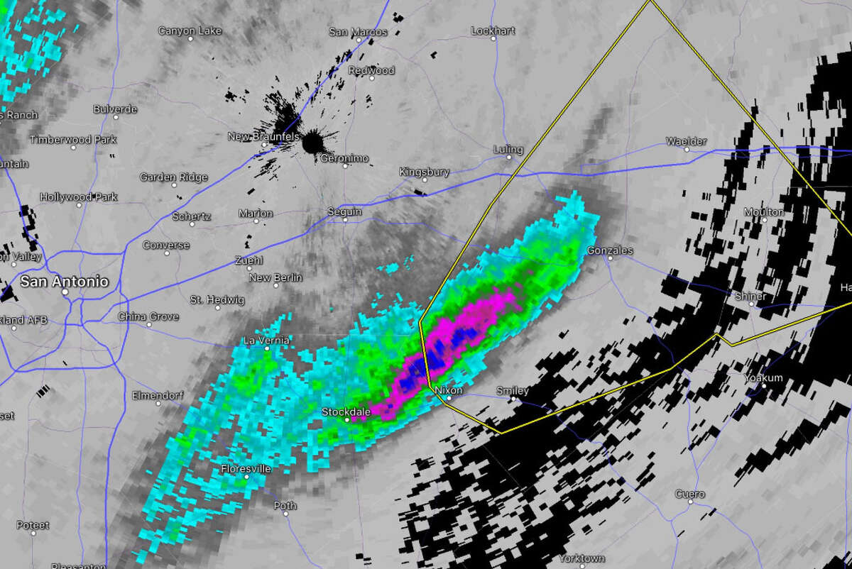 NWS: Quarter-sized hail reported near Kerrville, San ...