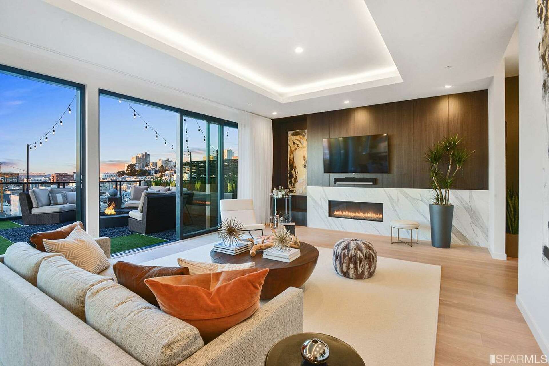 View of Luxury DC Penthouse w/ Private Rooftop Deck! - Vrbo