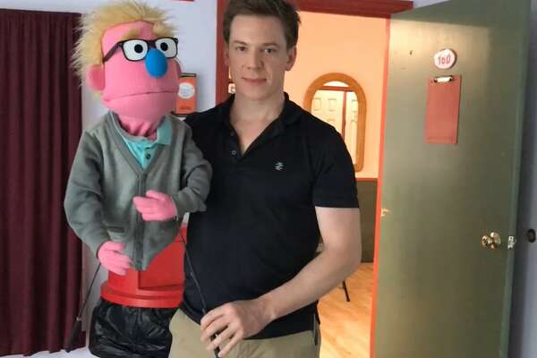 Review Avenue Q By Playhouse Stage At Cohoes Music Hall 42519