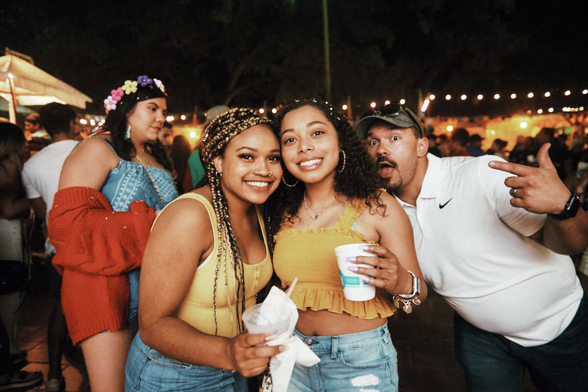 NIOSA got 'lit' as students packed La Villita for 'college night'