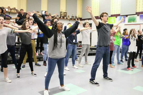 230 Teen Singers To Perform At Pearland High S Pop Show Houstonchronicle Com