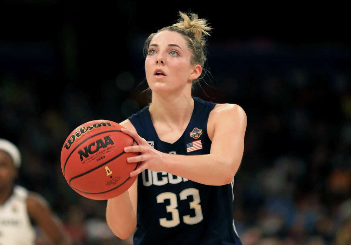 TAMPA, FLORIDA - APRIL 05: Katie Lou Samuelson #33 of the UConn Huskies attempts a free throw against the Notre Dame Fighting Irish during the third quarter in the semifinals of the 2019 NCAA Women's Final Four at Amalie Arena on April 05, 2019 in Tampa, Florida. (Photo by Mike Ehrmann/Getty Images)