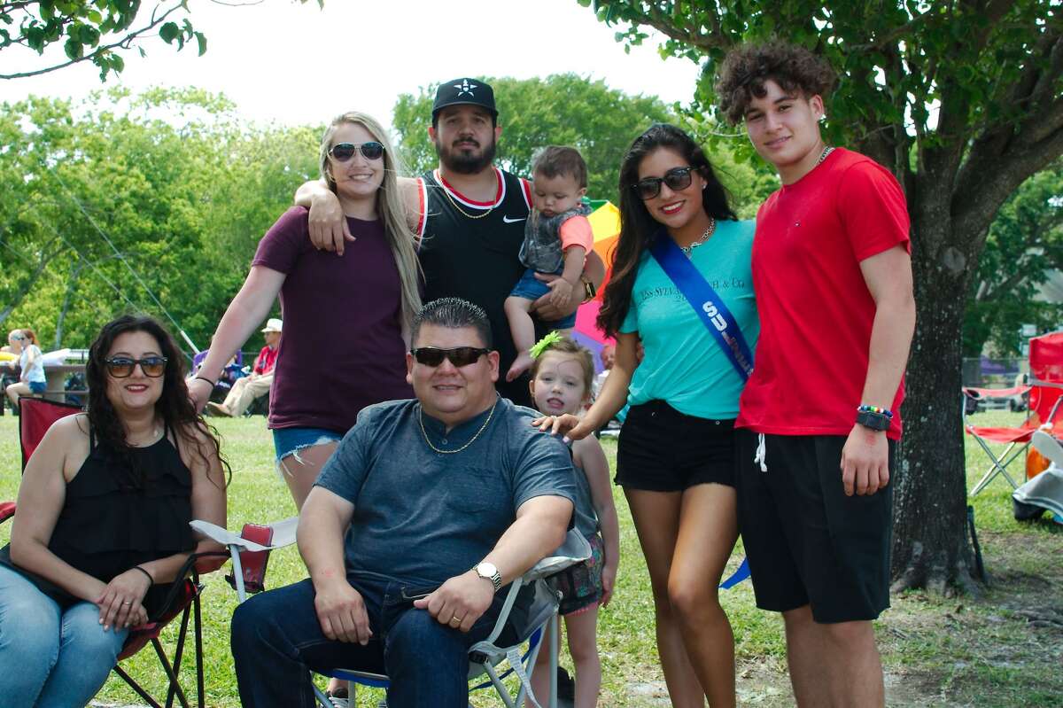 Vistors enjoy annual beach party at Sylvan Beach Fest