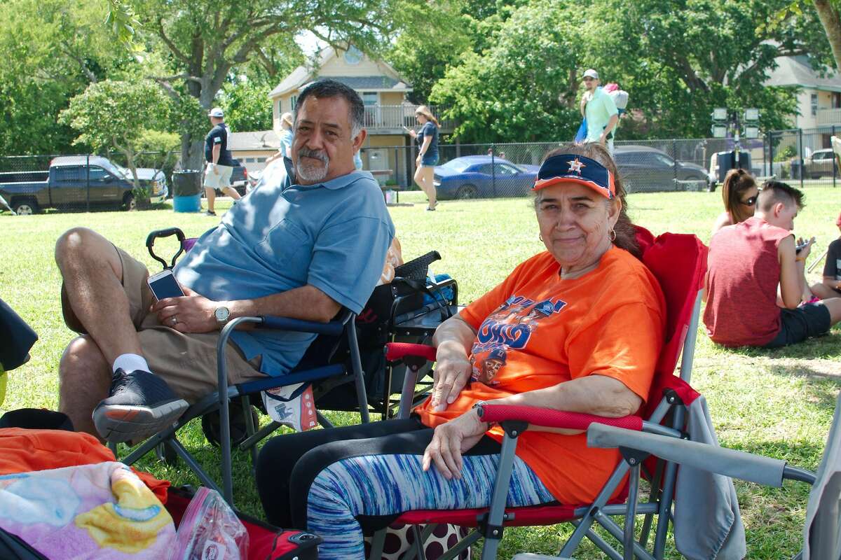 Vistors enjoy annual beach party at Sylvan Beach Fest