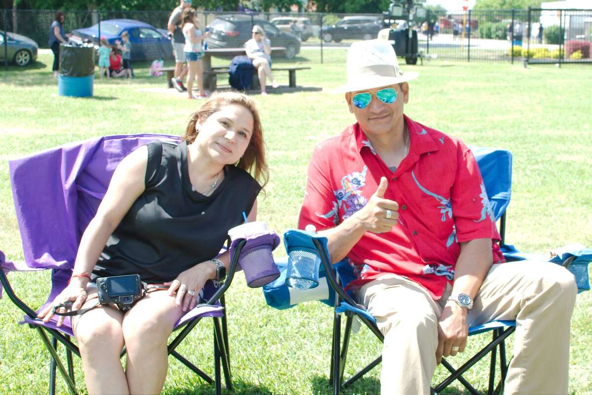 Vistors enjoy annual beach party at Sylvan Beach Fest