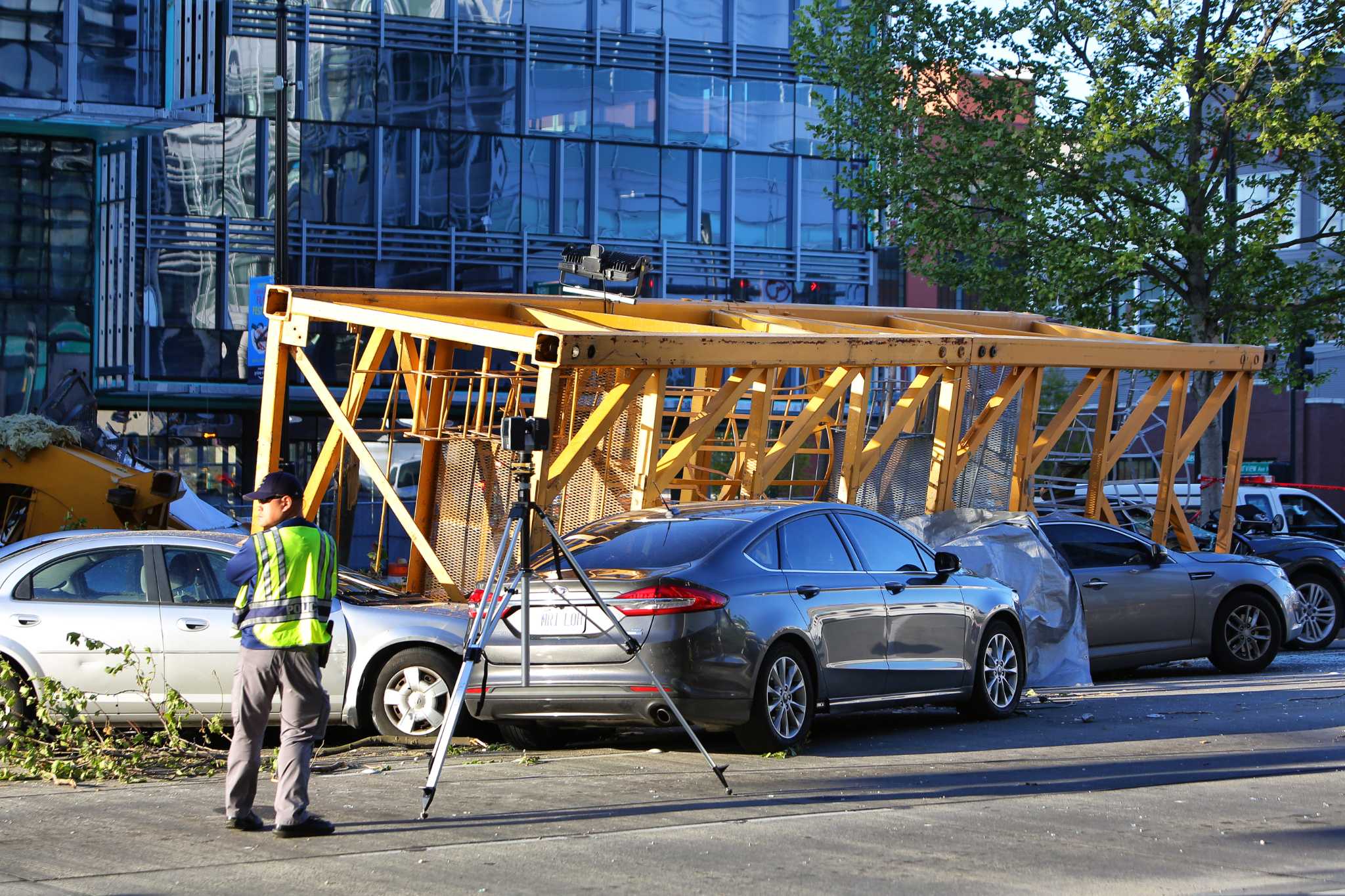 Video: Seattle Area Scrapyard Destroys Ford Bronco With Seahawk Crane Claw