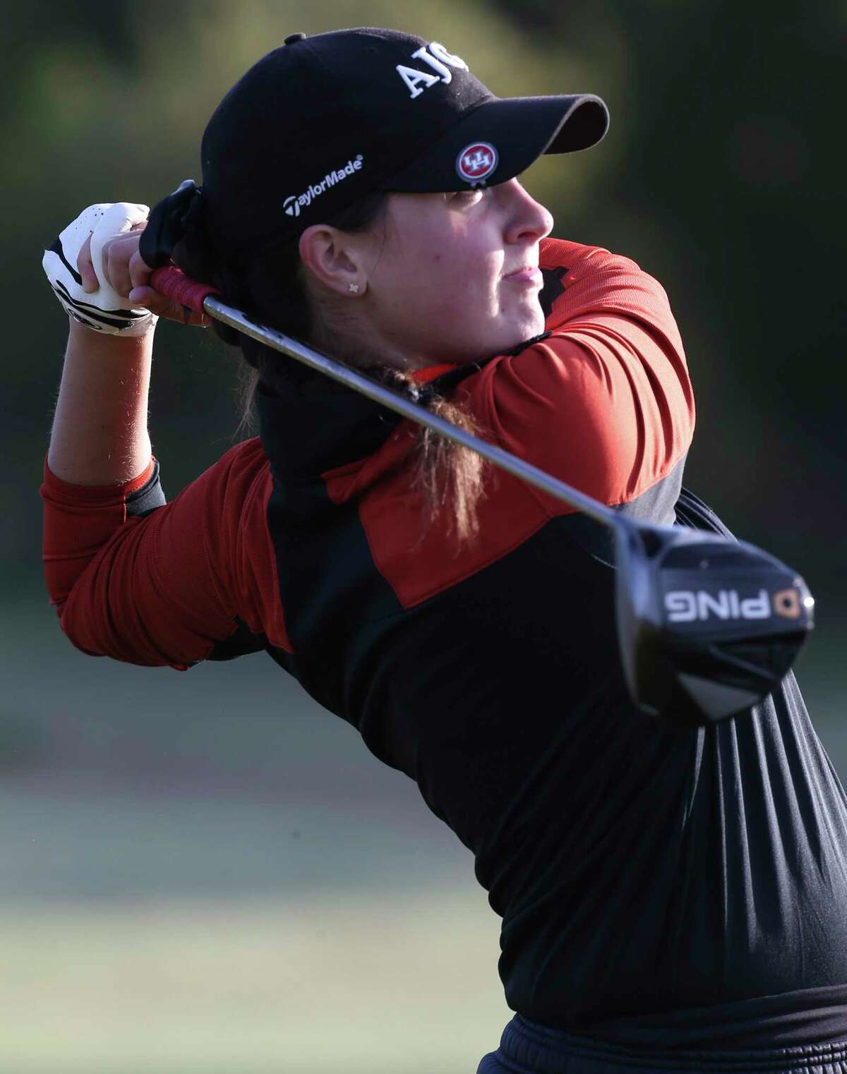 The Lost Season? Golfers Emma McMyler, Delaney Martin hope for a shot