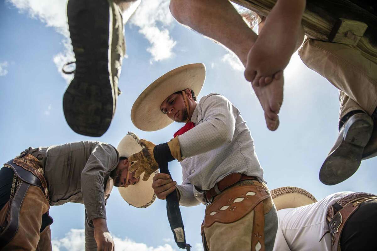 Charreada draws thousands to close out Fiesta in San Antonio